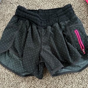 Lululemon Run Short Size 6
